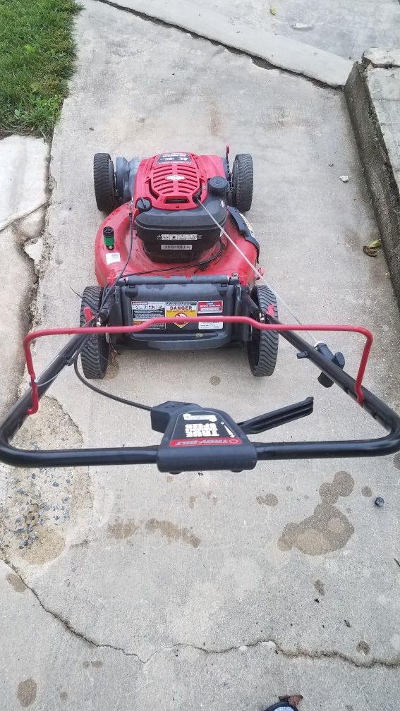 Troy Bilt Briggs & Stratton 725EX 190cc Lawn Mower Needs Work for Sale