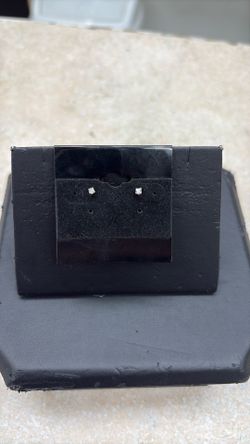 .1DWT Diamond Studs