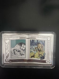 The Wizard of Oz White Brass Collector Piece