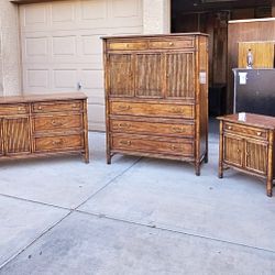 Malay By Drexel Dresser Set 