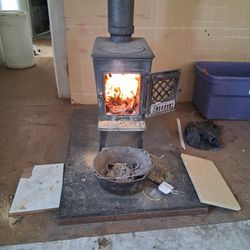 Jotul Cast Iron Wood Stove 