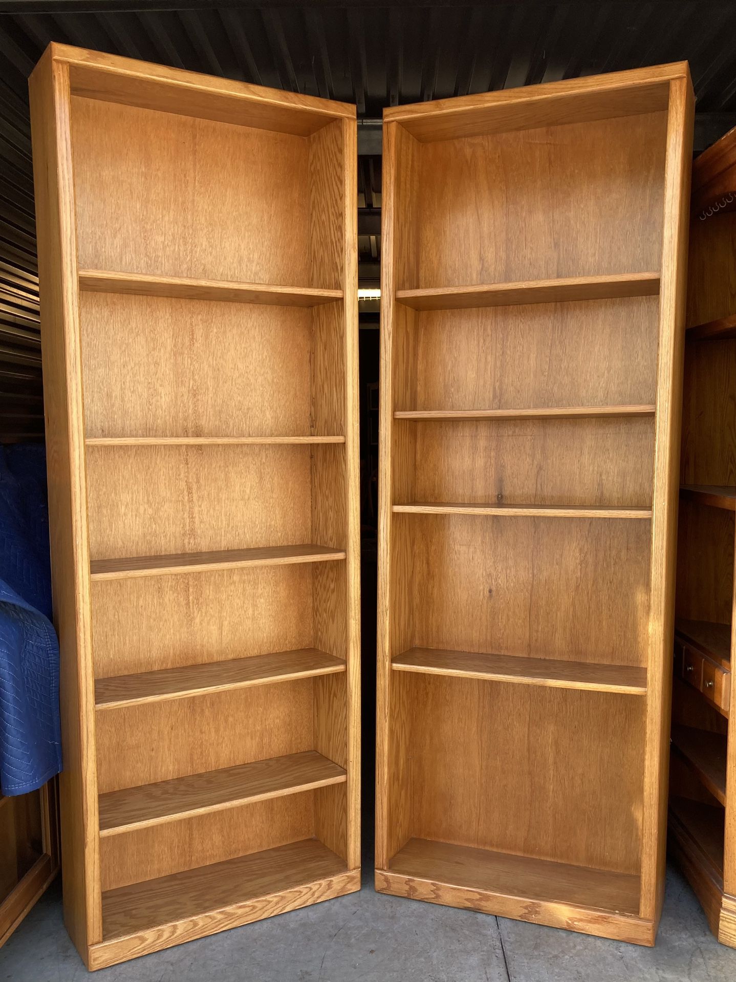 Pair of Oak 7’ Bookcases / Bookshelves / Storage Display Shelves
