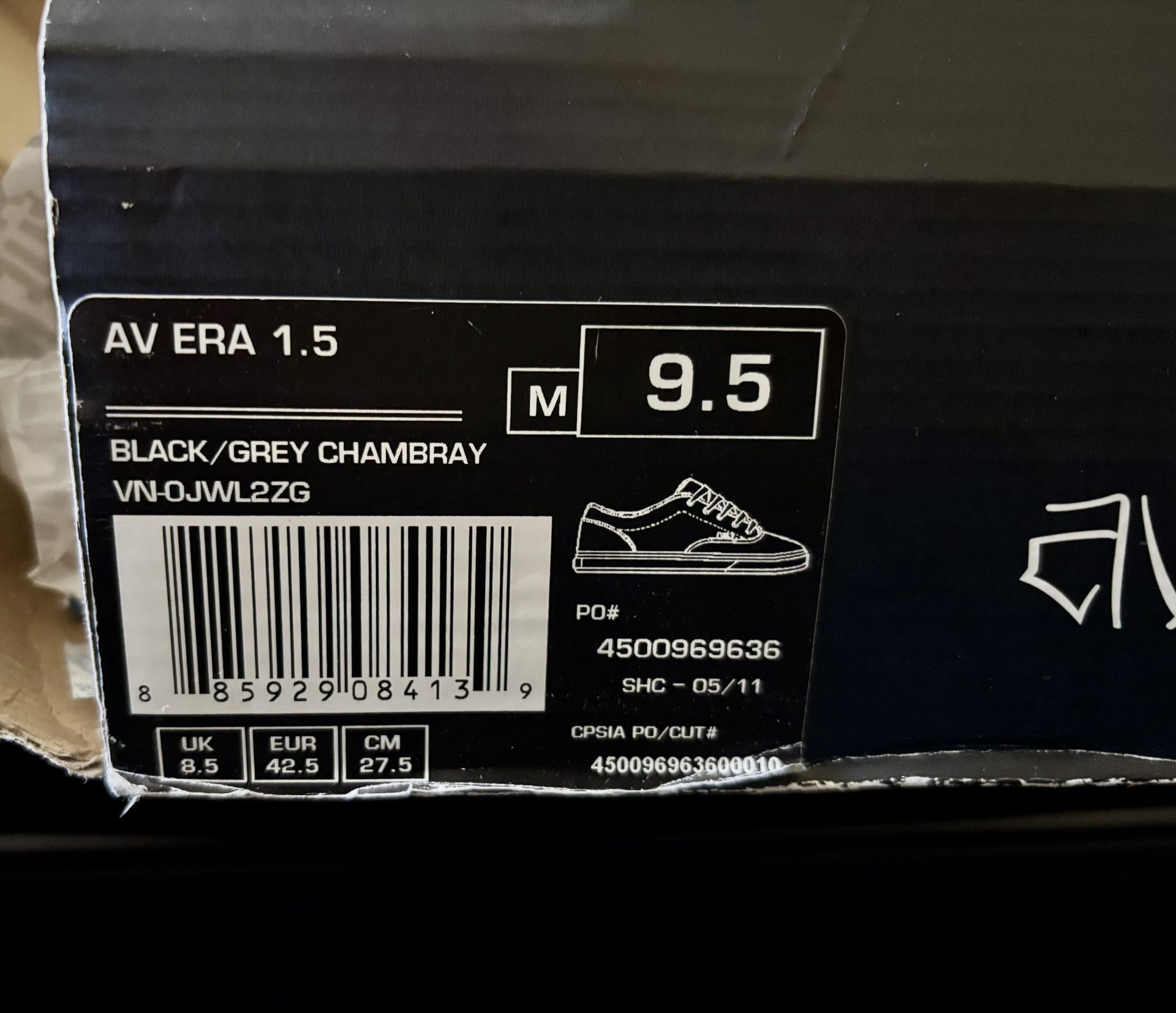 Brand New AV Era Vans
