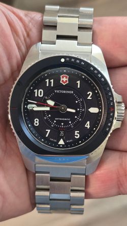 VICTORINOX JOURNEY 1883 ANTIMAGNETIC MENS WATCH