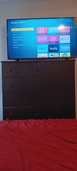 DRESSER W/ SIDE CLOSET