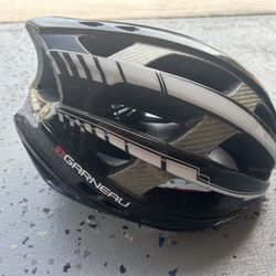 Louis Garneau Helmet