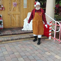 CUSTOM MADE SANTA'S WORKSHOP DISPLAY