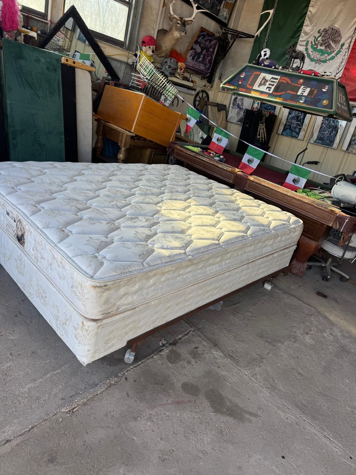 Full Bed