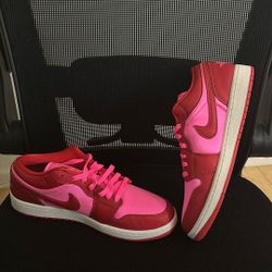  Air Jordan 1 Low SE Pink Blast Size 11