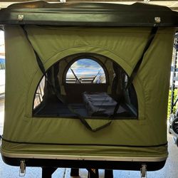 Overland Vehicle Systems - HD Bushveld Cantilever Hard Shell Roof Top Tent Grey Body & Tan Rainfly