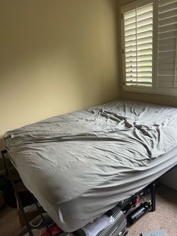 Queen Mattress + 14” Black Metal Bed Frame Bundle – Lightly Used, Great Condition