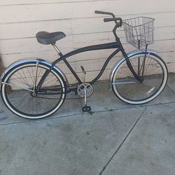 Lowrider style beach cruiser