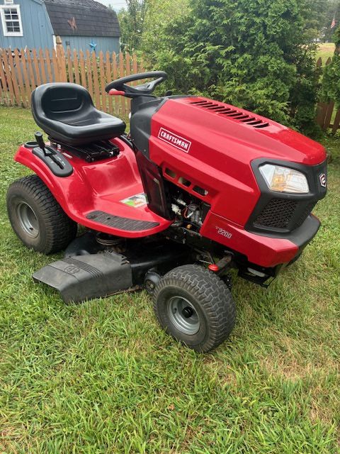 Riding Lawnmower