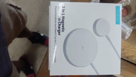 Wireless phone charger