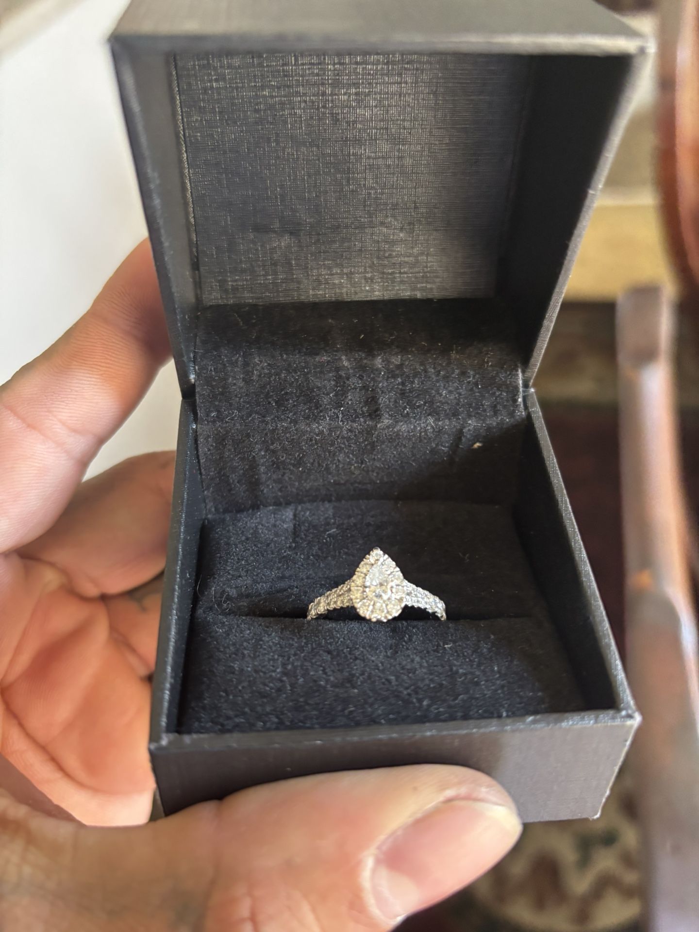 10kt White Silver Diamond TearDrop Engagement/Wedding Ring 💍