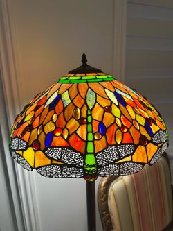 Tiffany stile floor lamp
