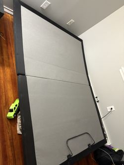 Queen Electric  Adjustable Frame 