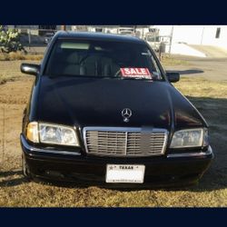 2000 Mercedes-Benz C-Class