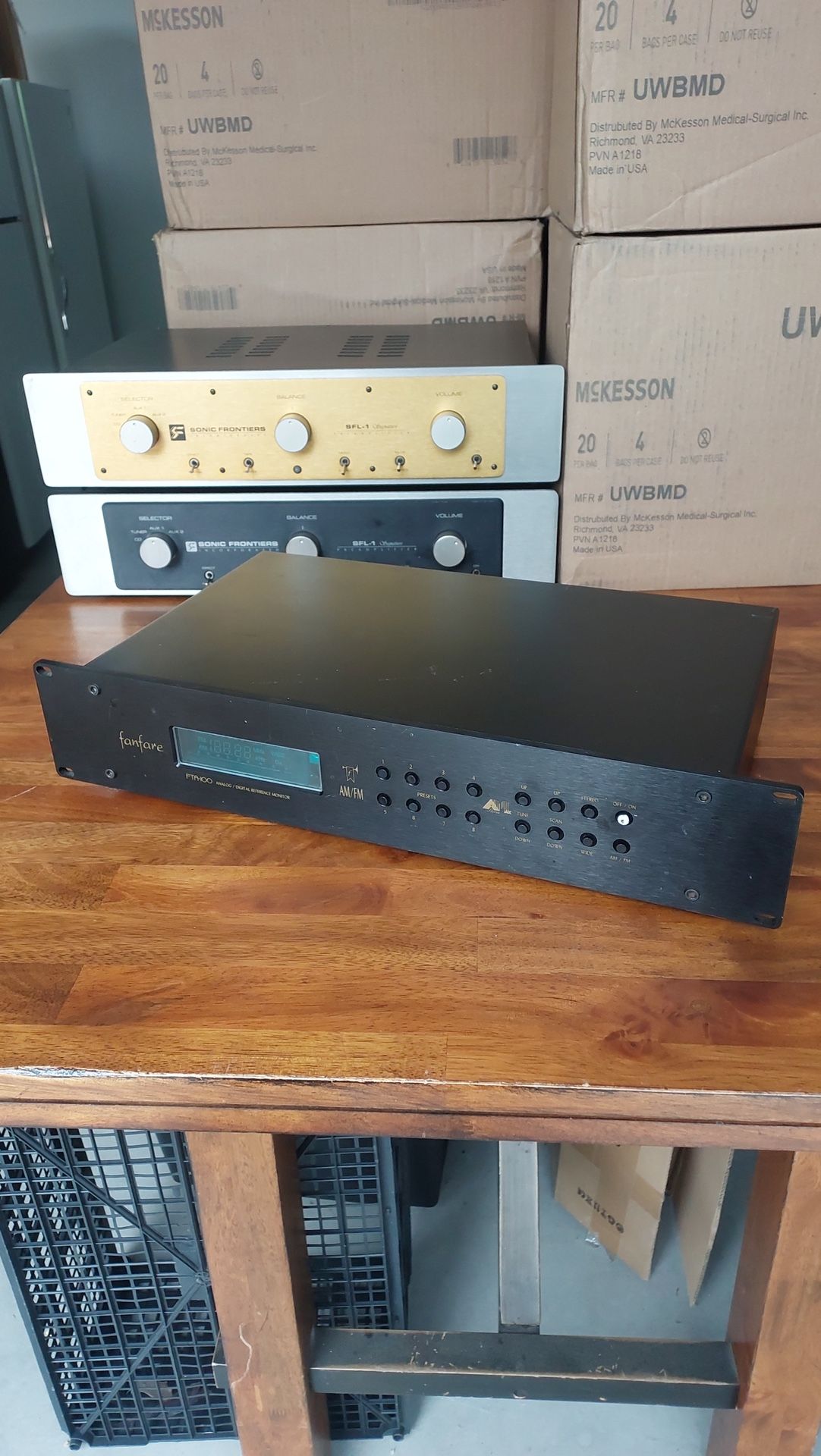 Fanfare FTA-100 AM/FM Radio Tuner As Is