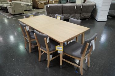 Modus Extendable Dining Table
