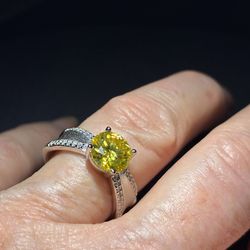 Moissanite & Sterling Silver Ring - 2 Carats    Size 7