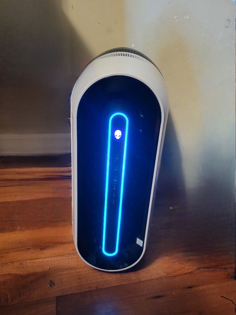 Alienware Aurora R9 Gaming PC (RTX 2070, i7 9700, 32GB RAM DDR4, 1TB SSD + 256 SDD For W11 Home)