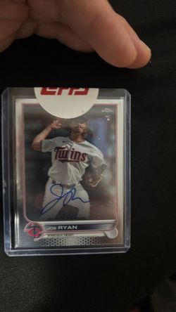 Topps Joe Ryan autograph card