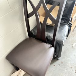 Dining Room Chairs 