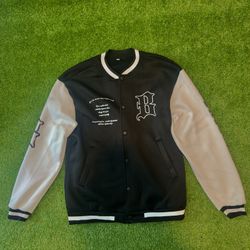 Black & White “B” Varsity Jacket – High Quality Streetwear