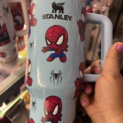 Spiderman Stanley 40 Oz 