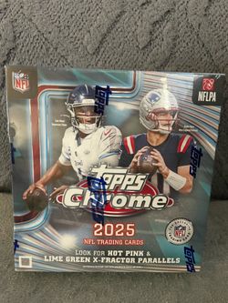Topps Chrome 2025 NFL Trading Cards