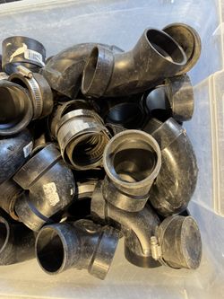 Bulk lot of ABS plumbing fittings – mostly larger diameter pieces