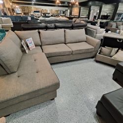 Sectional With Ottoman 