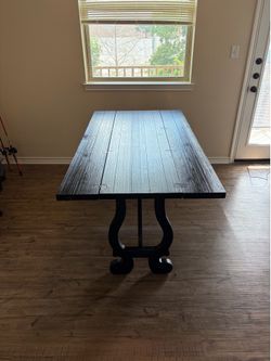 Kitchen/craft table