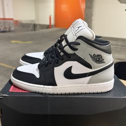 Air Jordan 1 Mid 