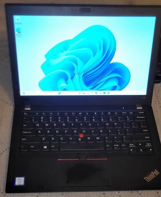 Lenovo ThinkPad X280 Laptop