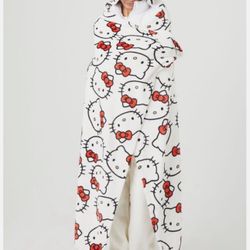 Brand New Hello Kitty Blanket 