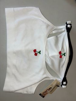 XO Boundaries White Cherry Embroidered Bralette