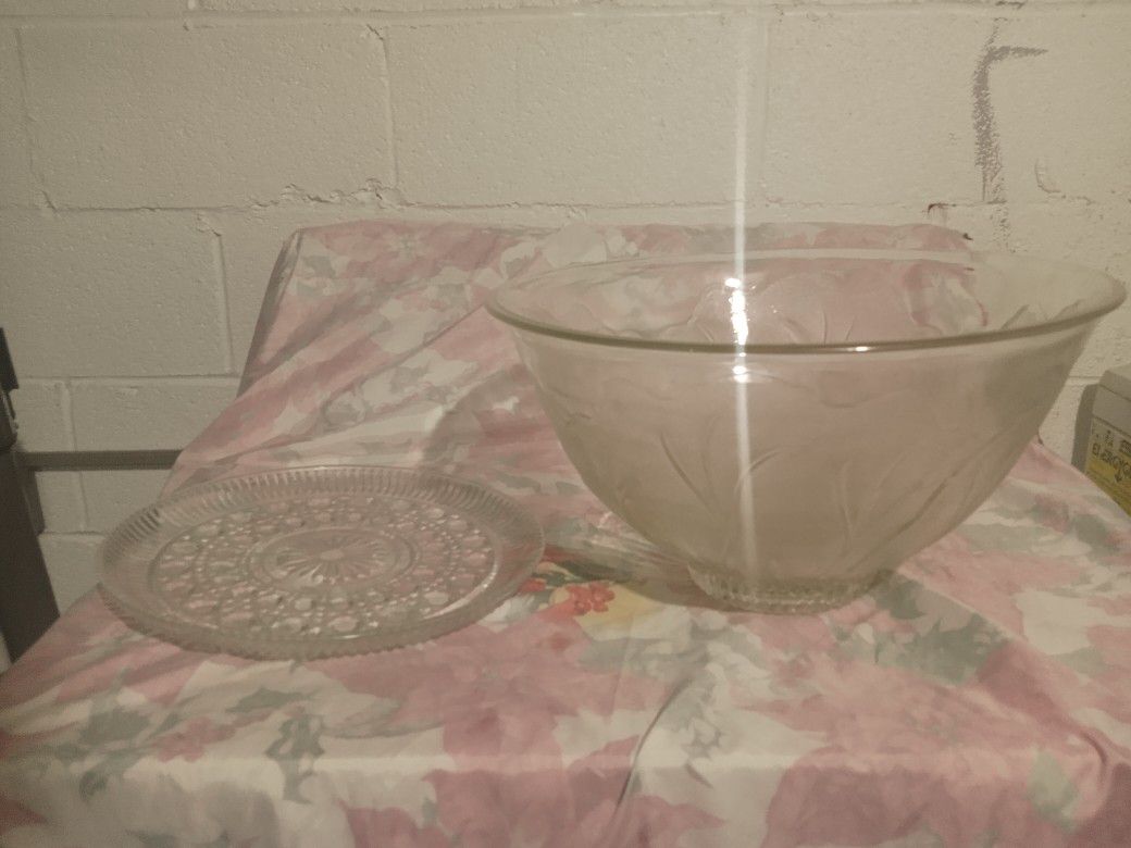 Glass bowl and plate. Bowl 14" wide. Plate 11". No cracks or abnormalities.