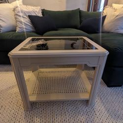 Coffee Table / Side Table