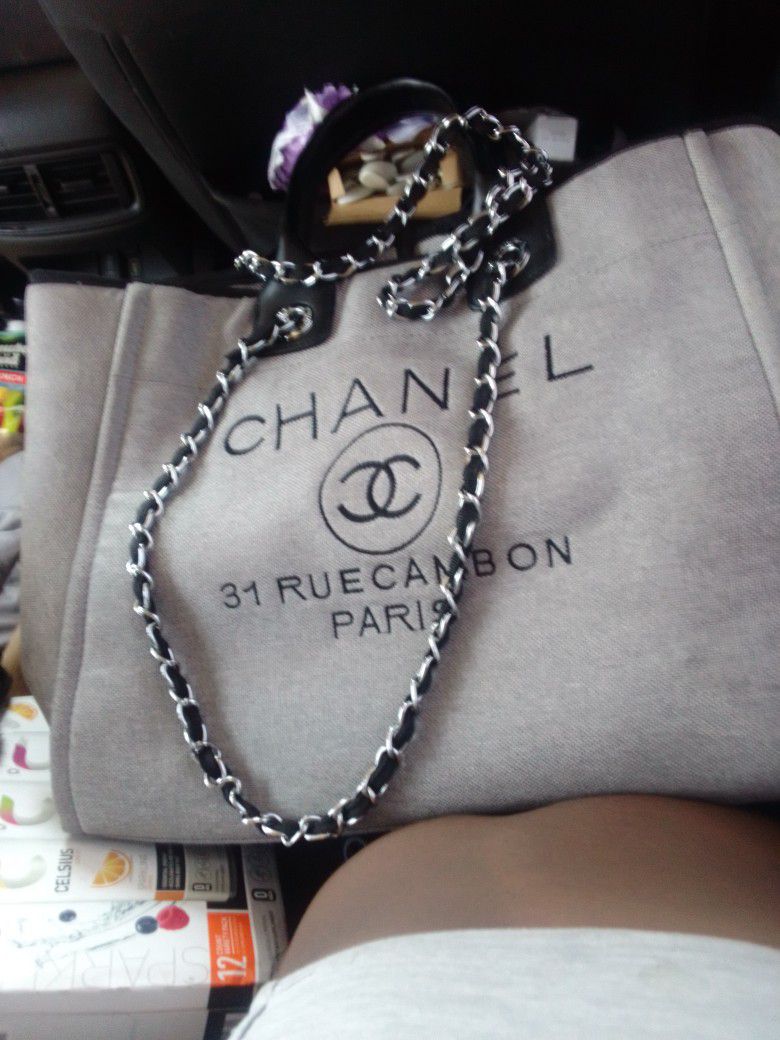 Chanel Melrose Degrade Flap Bag Quilted Patent Vinyl Medium