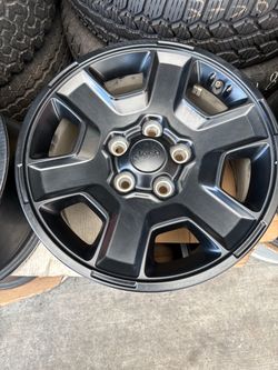 OEM Jeep Used Rims 17x7.5 5 holes