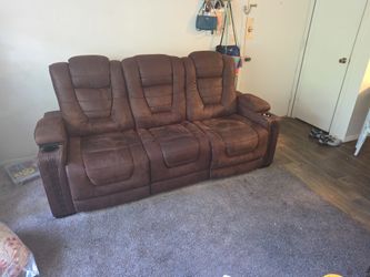 Brown Reclaner