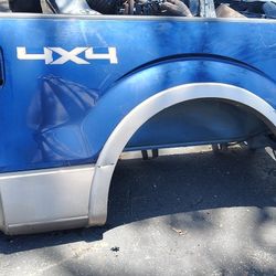 2012 4x4 FENDER BED