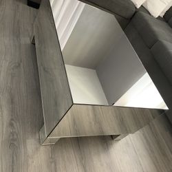 NEW mirror coffe table!!!!