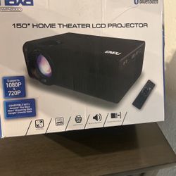 Home Theater LCD 