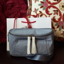 NWT TUMI VOYAGEUR ARDEN NYLON CROSSBODY/ SLING WAIST PACKHANDBAG BAG SHOULDER PURSE CORNFLOWER   BRAND NEW! WITH TAGS! WE BUY ALL OF OUR TUMI DIRECTLY