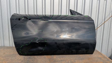 2010-2011-2012-2013-2014 FORD MUSTANG FRONT RIGHT DOOR OEM USED #10990