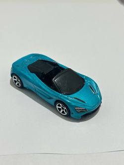 Hot Wheels McLaren 720S Die-Cast Car