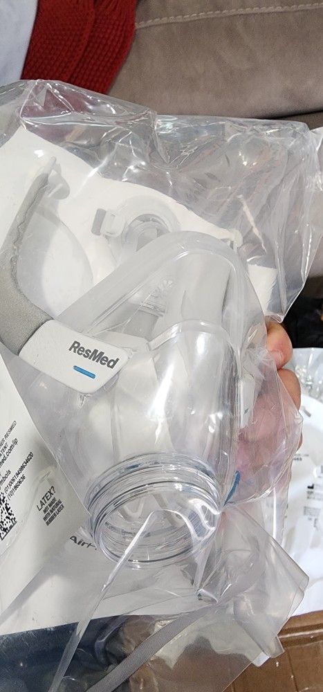 ResMed AirFit™ F20 Full CPAP Mask Frame & Cushion